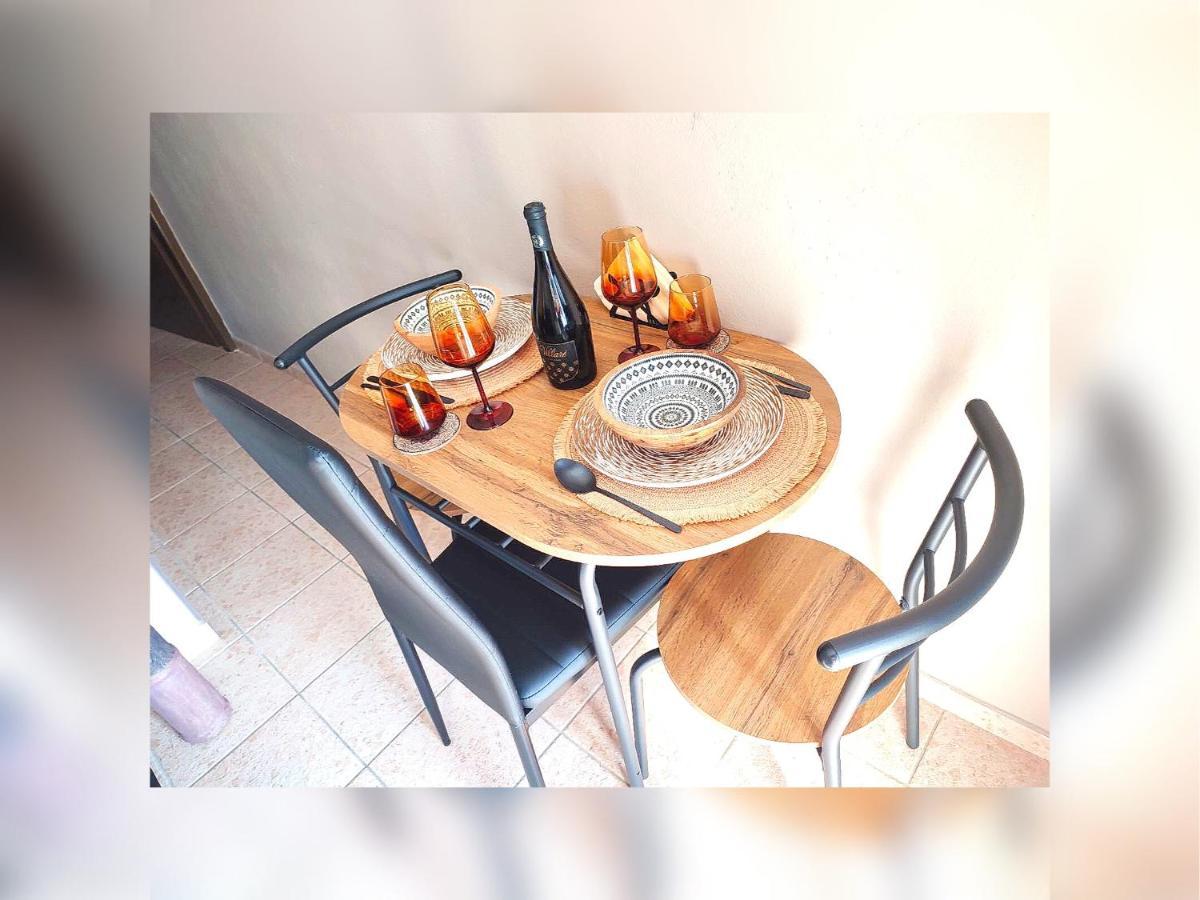 Ferienwohnung Le Stanze Del Tramonto Di Eleni Lipsi Exterior foto