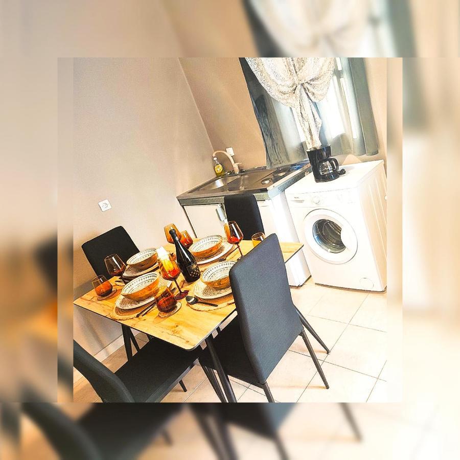 Ferienwohnung Le Stanze Del Tramonto Di Eleni Lipsi Exterior foto